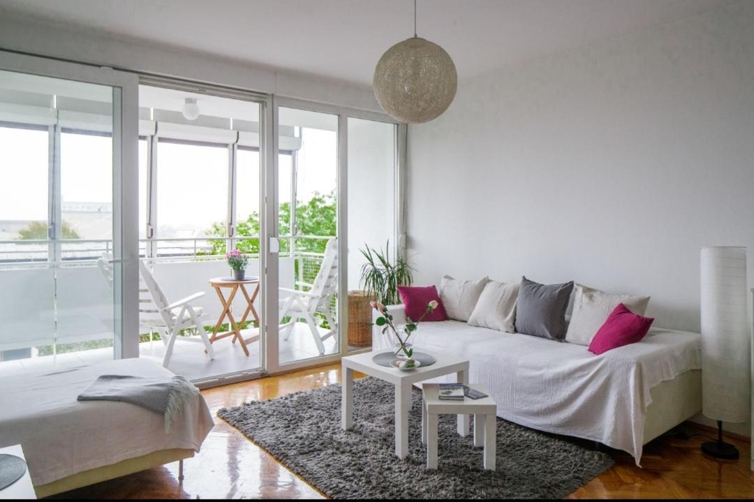 Relax Central Apartment Zagreb Exteriör bild